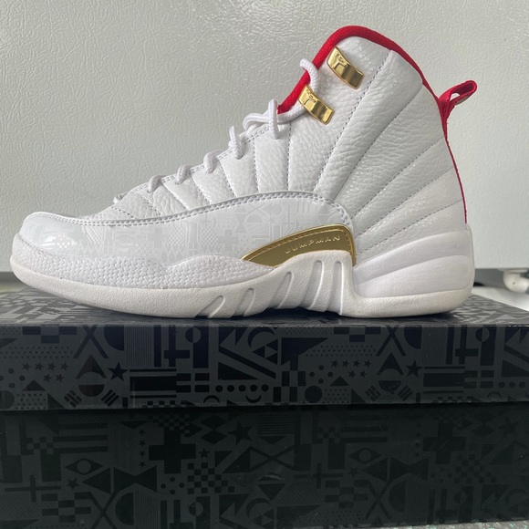 Jordan 12 Fibas - Picture 3 of 6